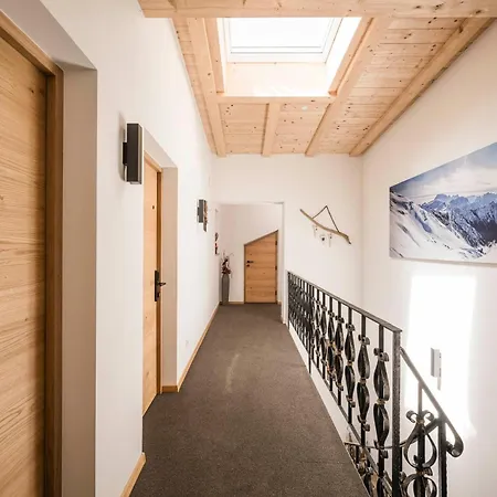 Jaufensteg Guest house Racines